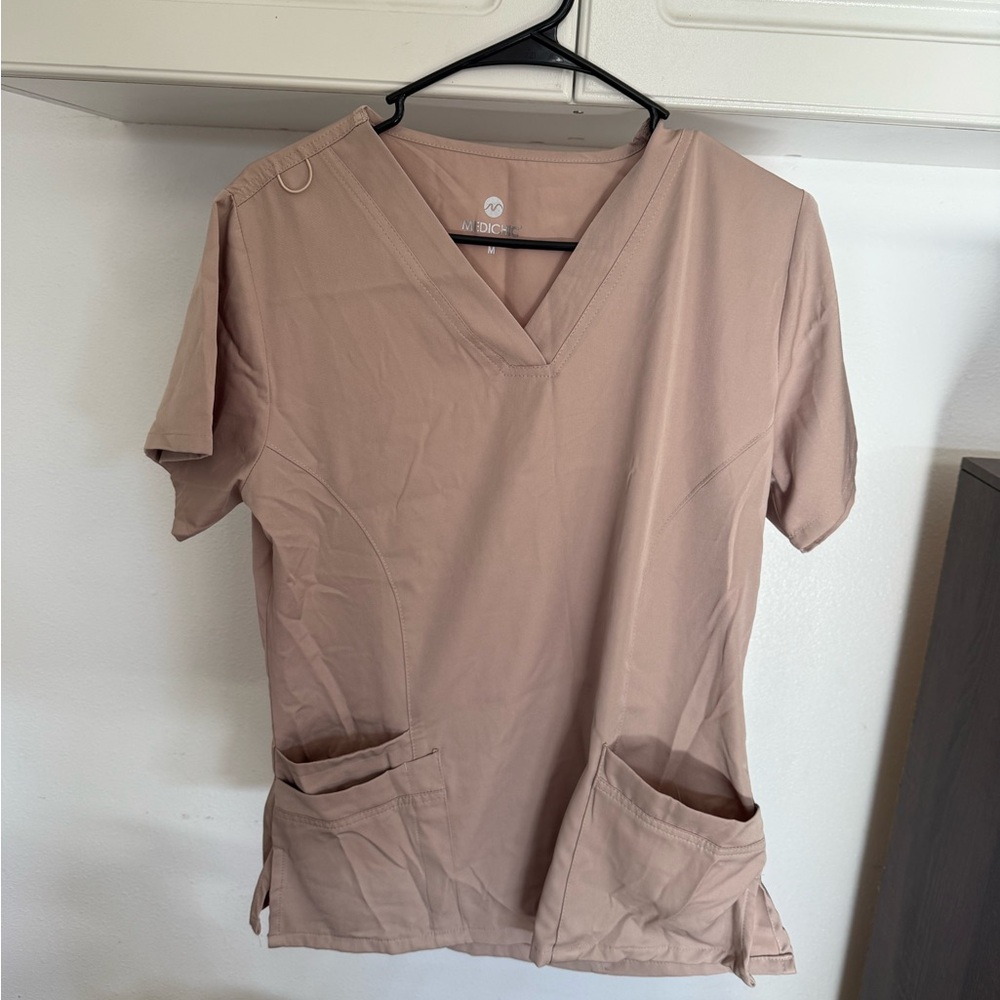 Dickies Women's Beige V-Neck Short Sleeve Tee